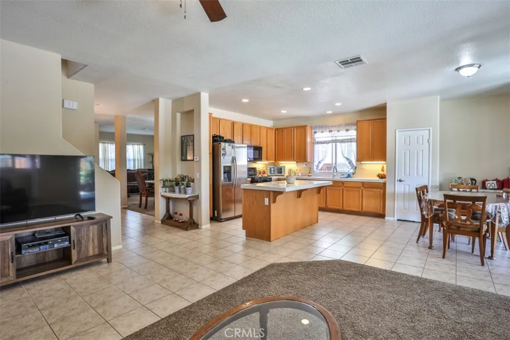 14751 Shetland Court Victorville, CA 92394