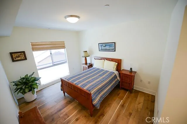 7133 Hawthorn Avenue #202 Hollywood, CA 90046