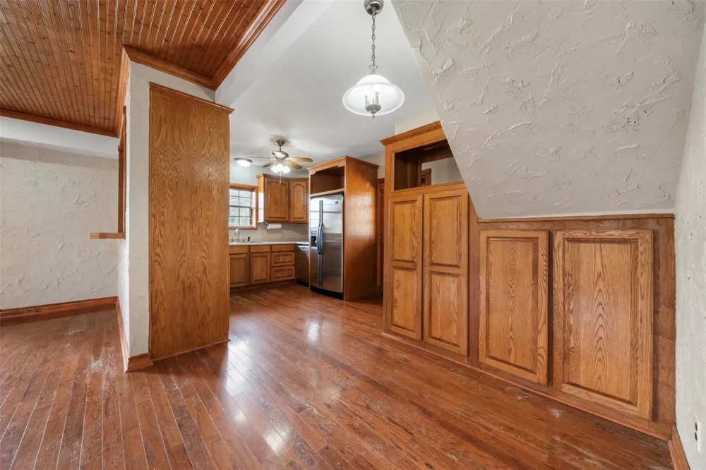 33349 Interstate 10 Anahuac, TX 77514