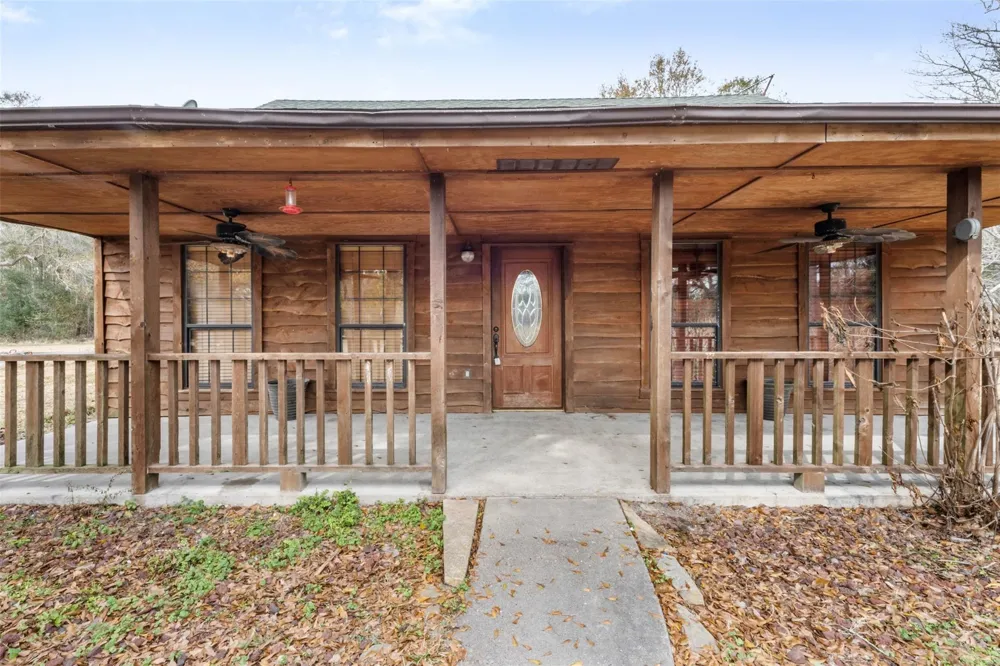 33349 Interstate 10 Anahuac, TX 77514