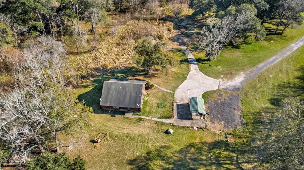 33349 Interstate 10 Anahuac, TX 77514