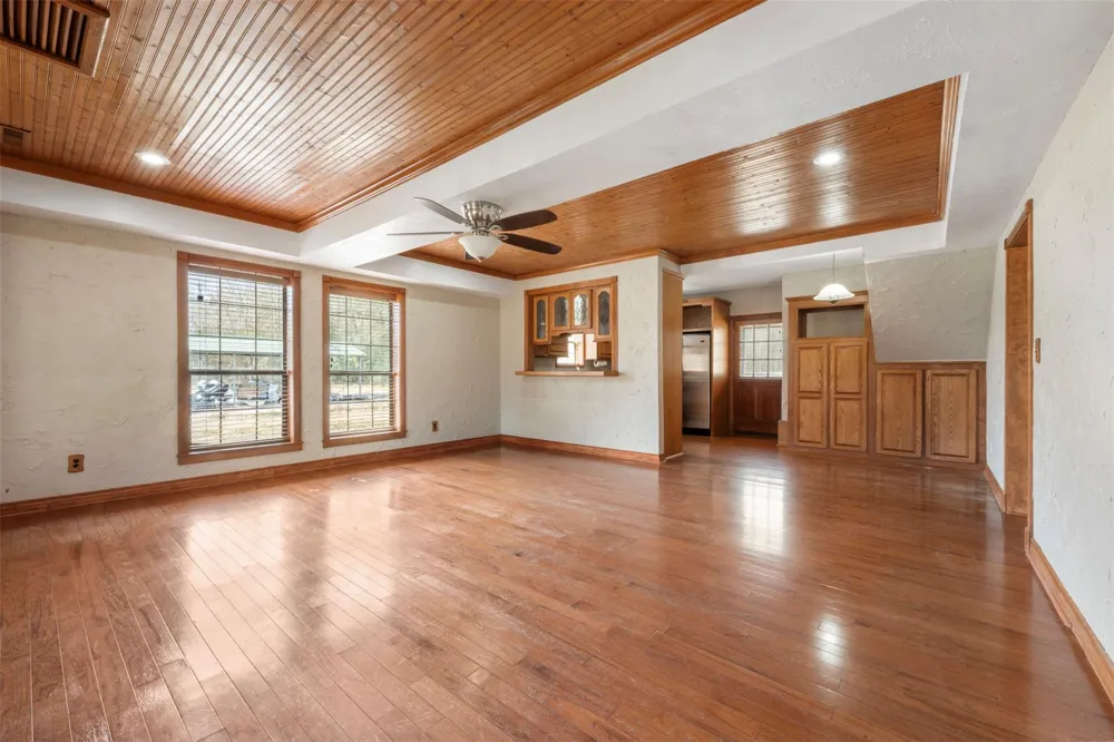 33349 Interstate 10 Anahuac, TX 77514