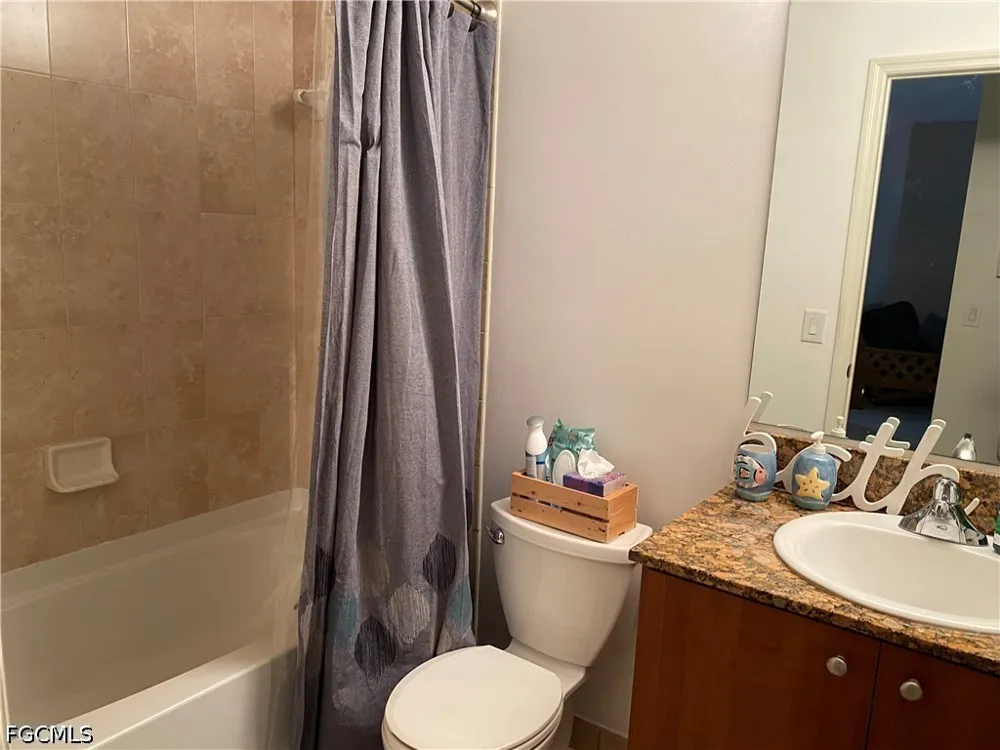 Estero Gardens Circle #205 Estero, FL 33928