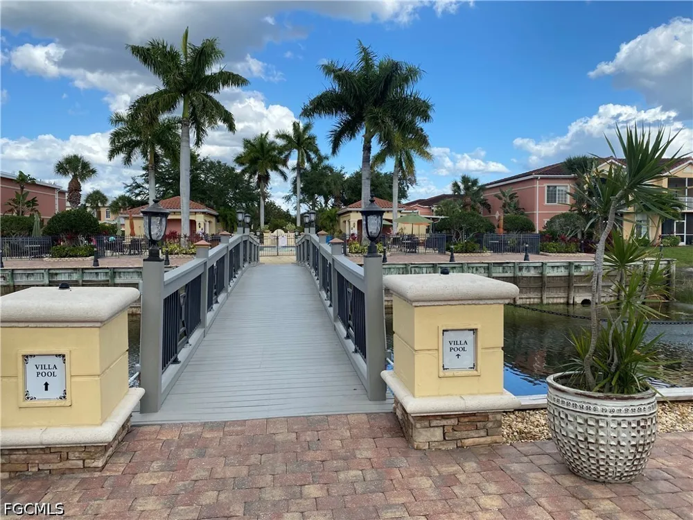 Estero Gardens Circle #205 Estero, FL 33928