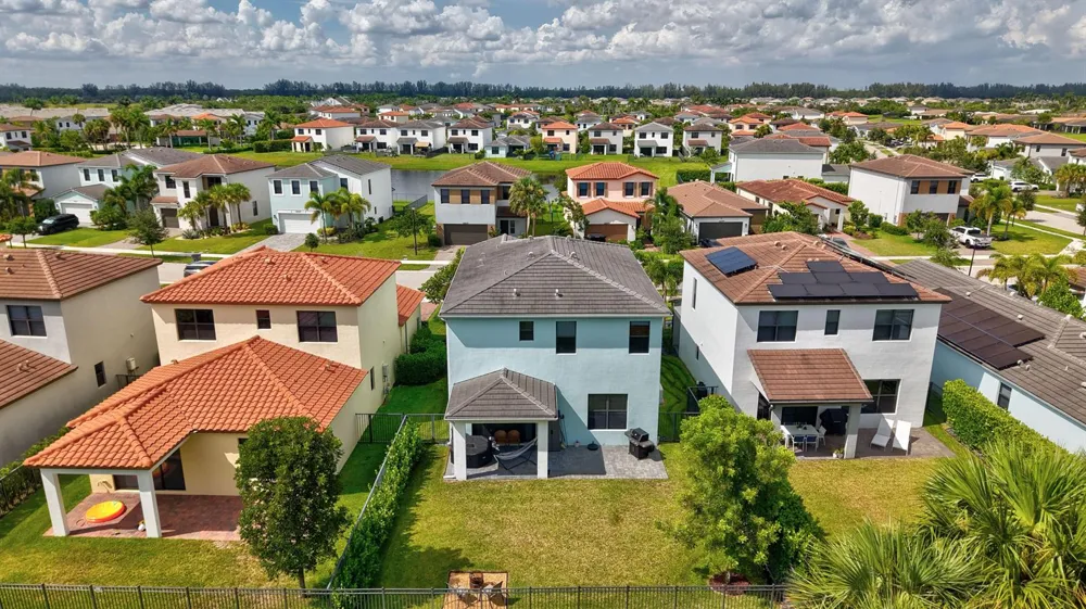 16210 Sandy Shore Drive Westlake, FL 33470