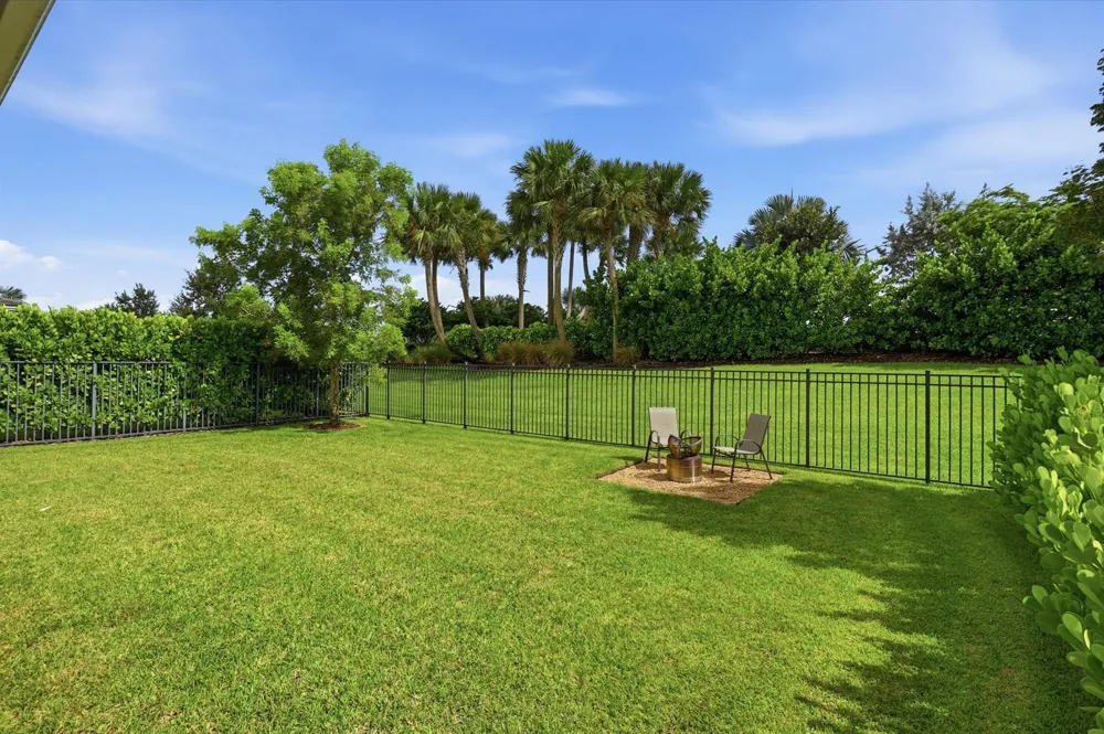 16210 Sandy Shore Drive Westlake, FL 33470