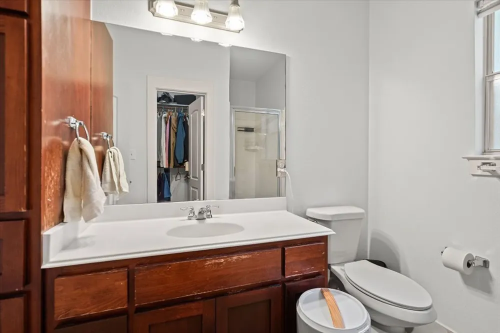 3304 E 5th Street #B Austin, TX 78702