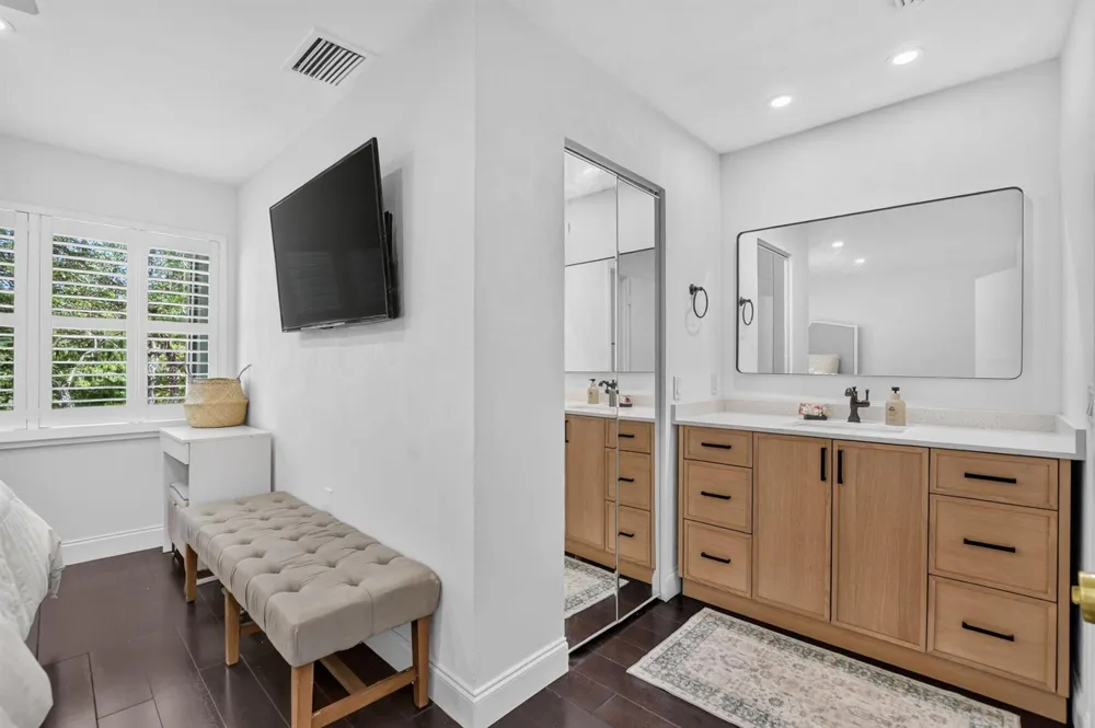 6388 Boca Circle Boca Raton, FL 33433