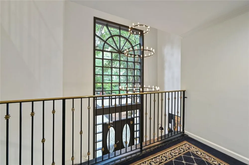 2201 Pine Heights Drive NE Atlanta, GA 30324