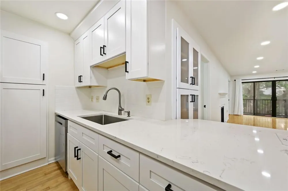2201 Pine Heights Drive NE Atlanta, GA 30324