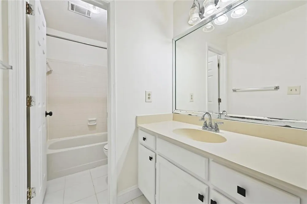 2201 Pine Heights Drive NE Atlanta, GA 30324