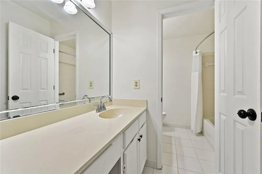 2201 Pine Heights Drive NE Atlanta, GA 30324