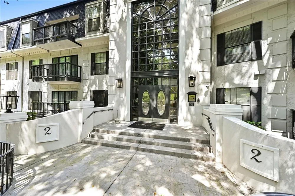 2201 Pine Heights Drive NE Atlanta, GA 30324