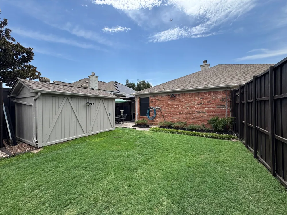 1236 Quaker Lane Lewisville, TX 75077