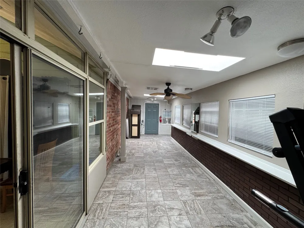 1236 Quaker Lane Lewisville, TX 75077