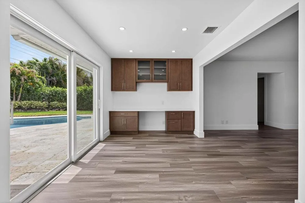 364 VENUS AVENUE Tequesta, FL 33469