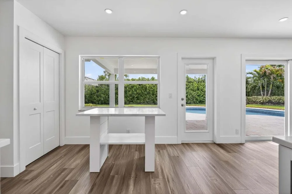 364 VENUS AVENUE Tequesta, FL 33469