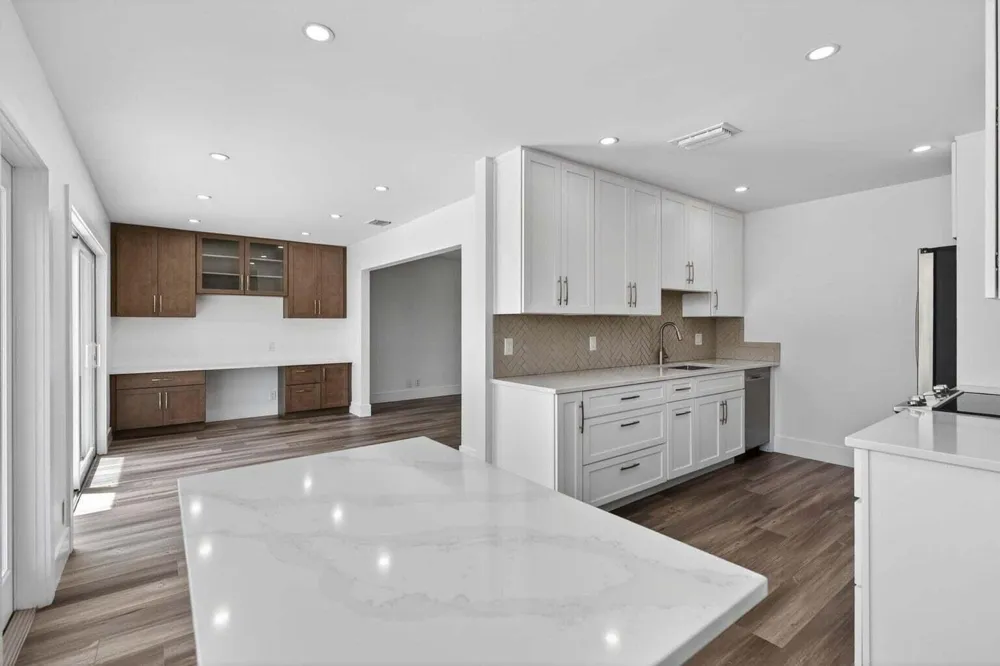 364 VENUS AVENUE Tequesta, FL 33469