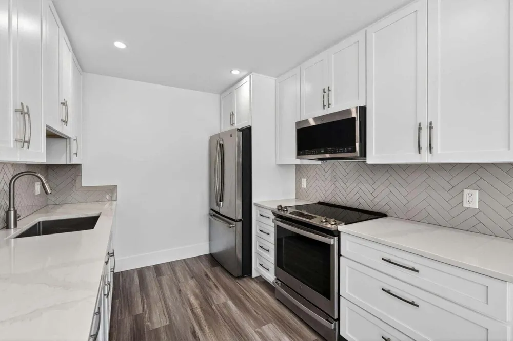 364 VENUS AVENUE Tequesta, FL 33469