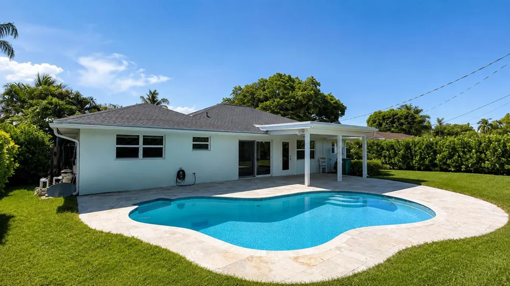 364 VENUS AVENUE Tequesta, FL 33469