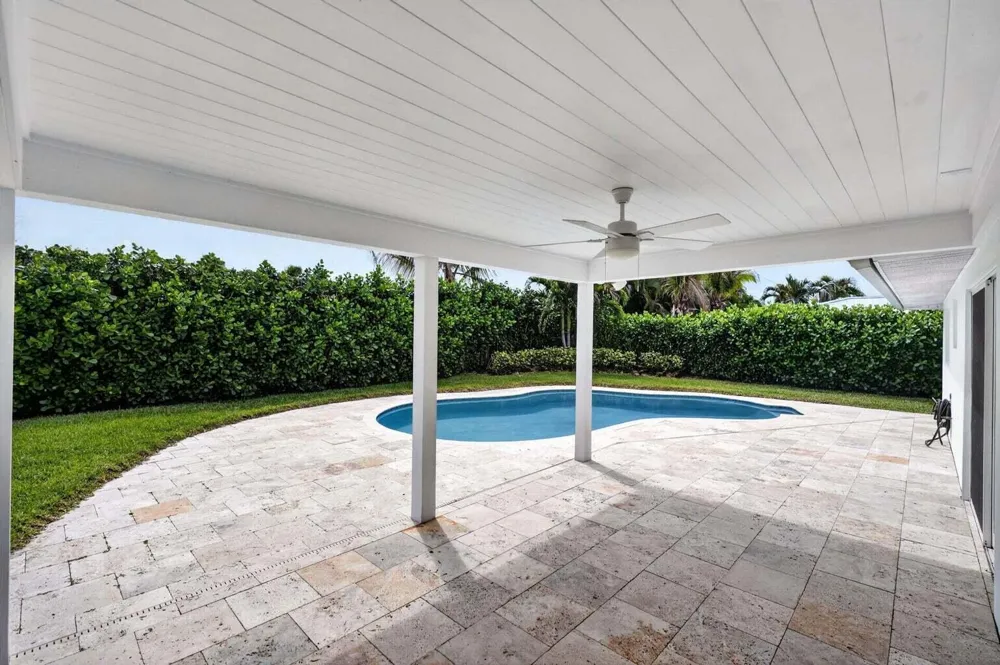 364 VENUS AVENUE Tequesta, FL 33469