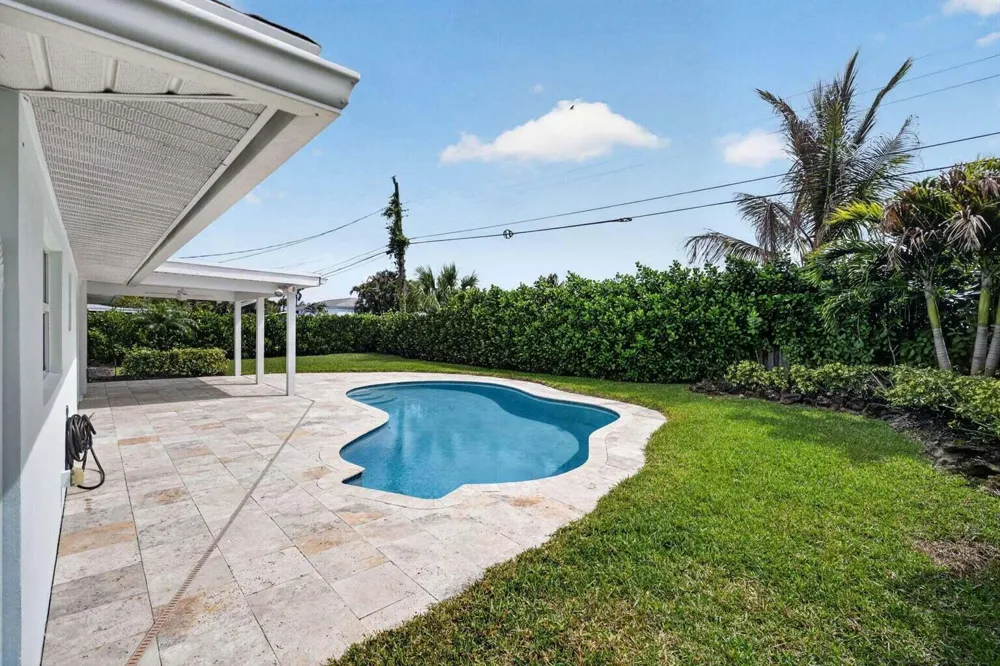 364 VENUS AVENUE Tequesta, FL 33469