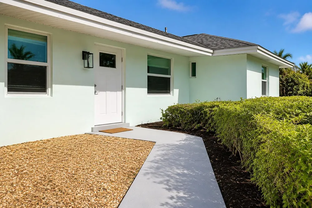 364 VENUS AVENUE Tequesta, FL 33469