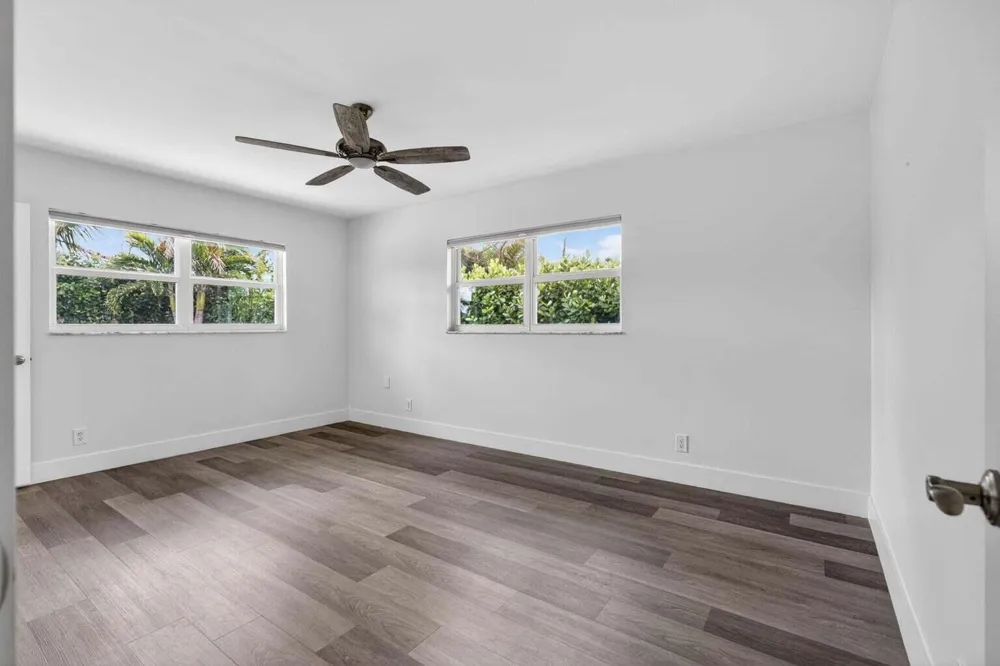 364 VENUS AVENUE Tequesta, FL 33469