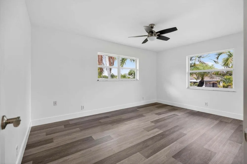 364 VENUS AVENUE Tequesta, FL 33469