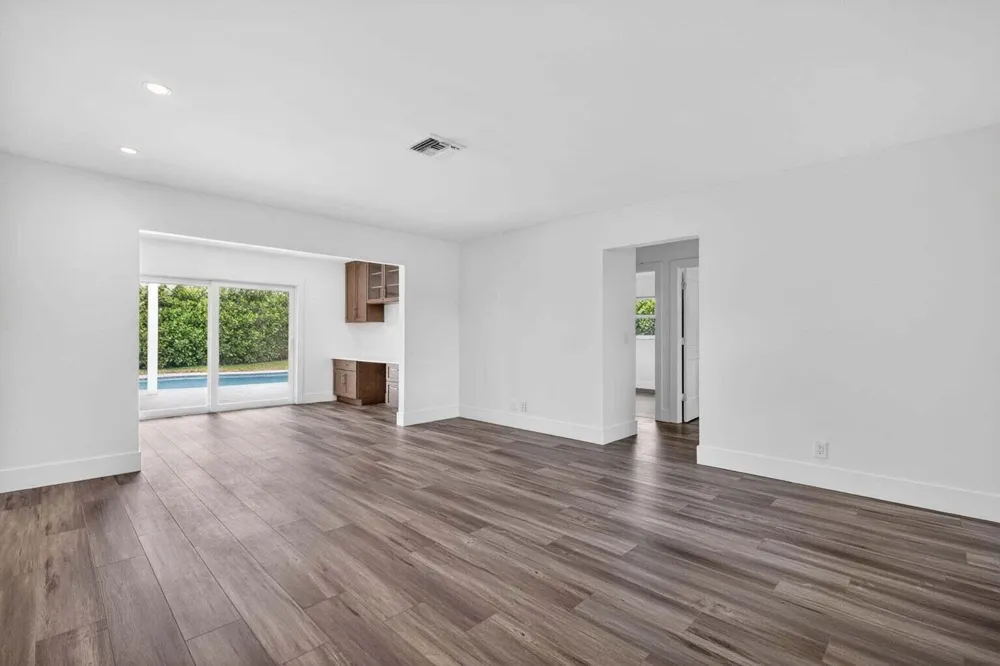 364 VENUS AVENUE Tequesta, FL 33469