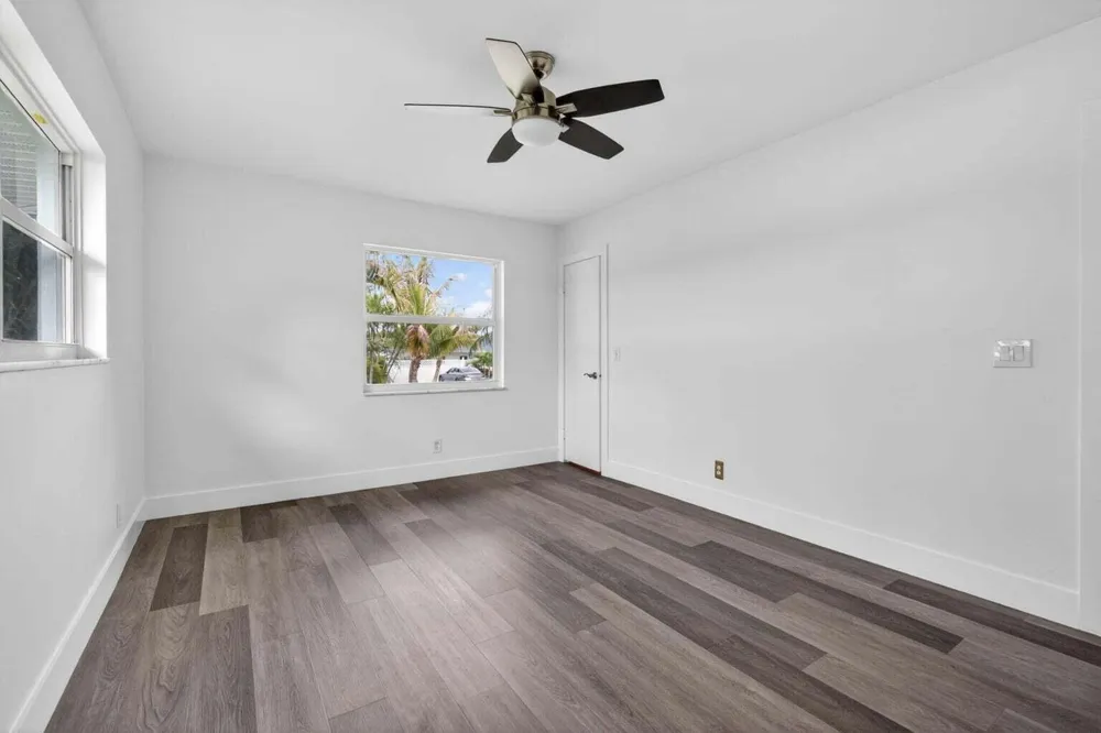 364 VENUS AVENUE Tequesta, FL 33469