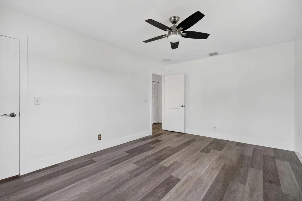 364 VENUS AVENUE Tequesta, FL 33469