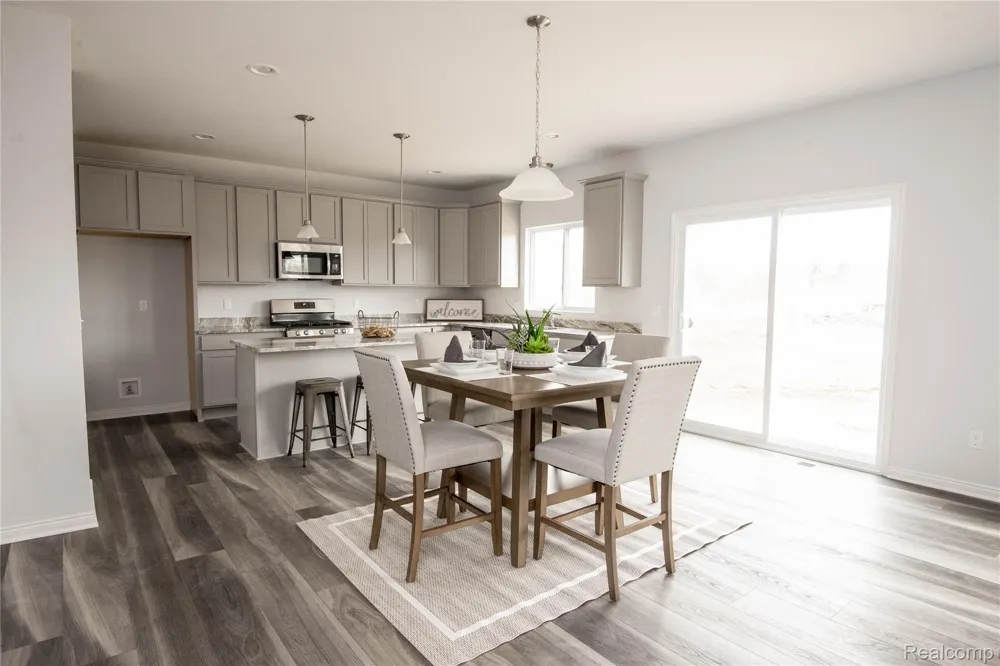 3 Oak Street Grand Blanc Charter Township, MI 48439