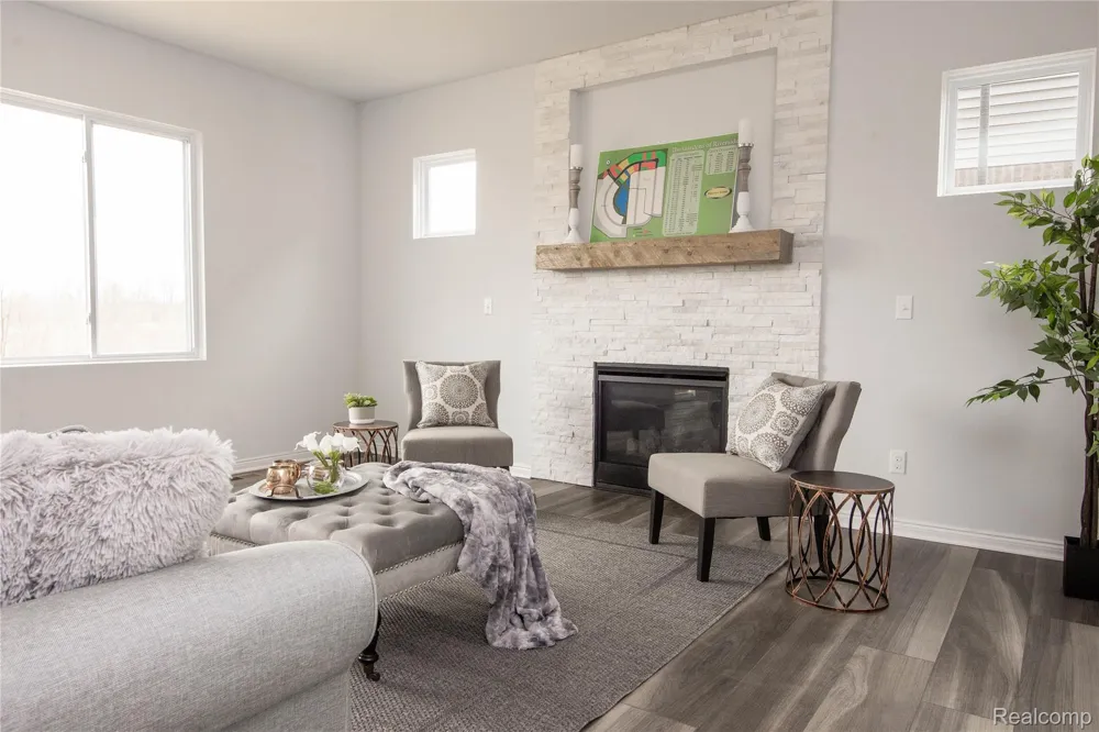 3 Oak Street Grand Blanc Charter Township, MI 48439