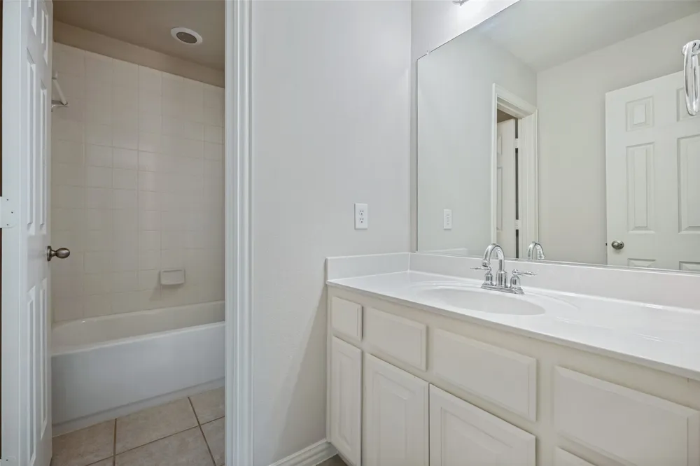 1148 Dayton Drive Lantana, TX 76226