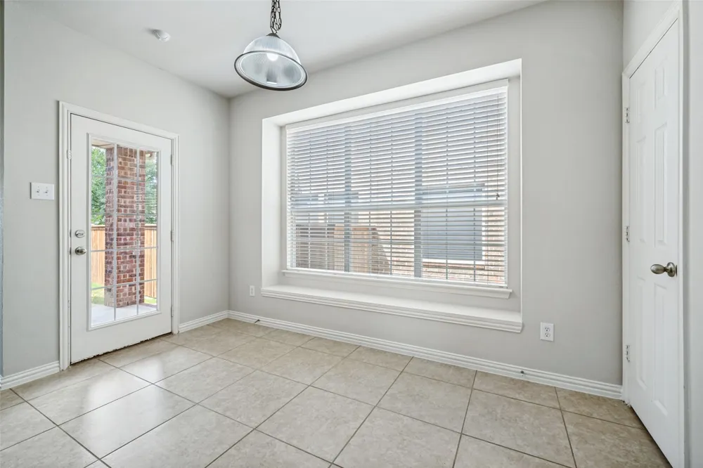 1148 Dayton Drive Lantana, TX 76226