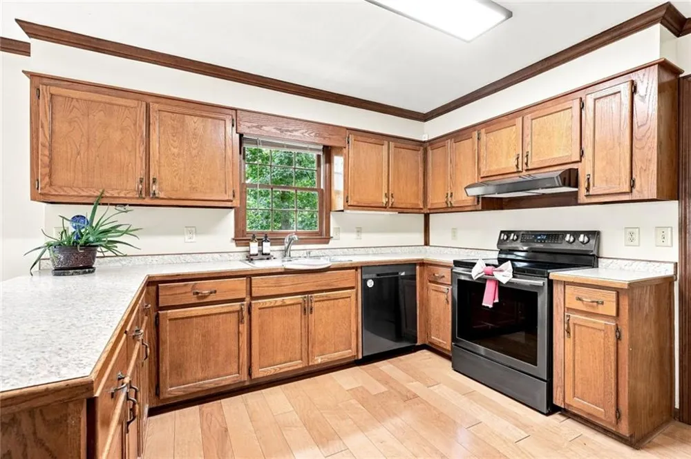 2746 Summercrest Lane Duluth, GA 30096