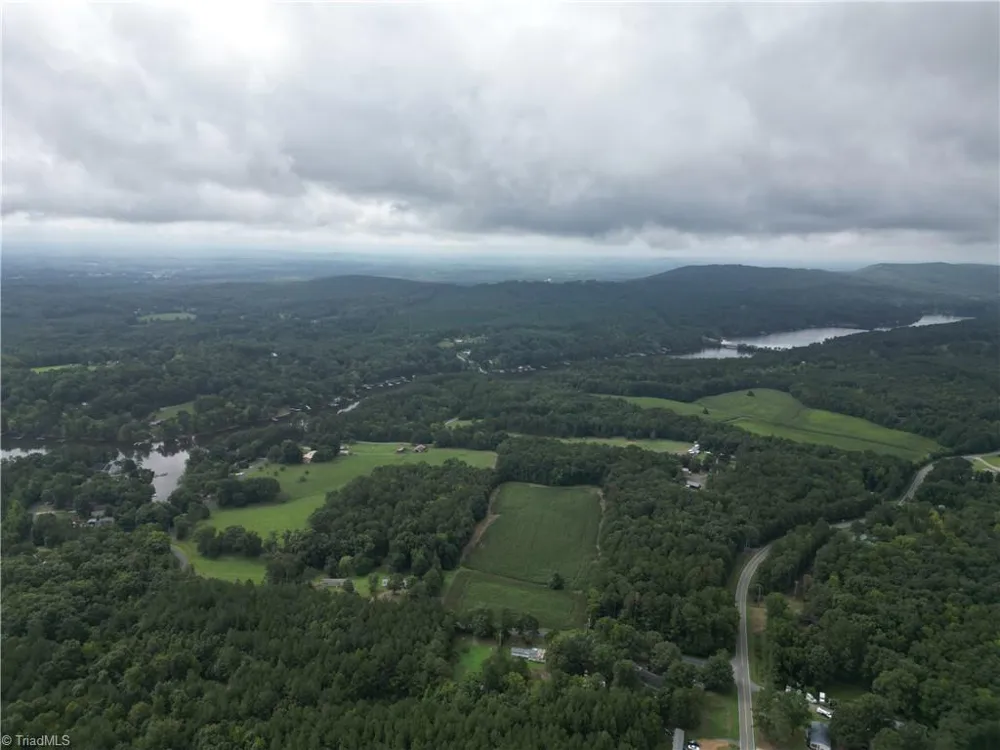 3950 Shiptontown Road Lexington, NC 27292