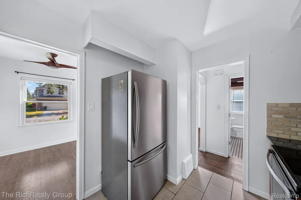 1355 Camden Street Ferndale City, MI 48220