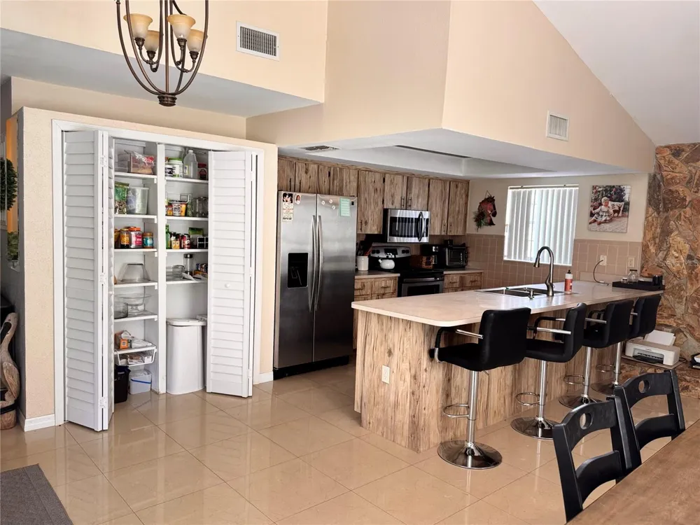 7590 CAESAR POINT Dunnellon, FL 34433