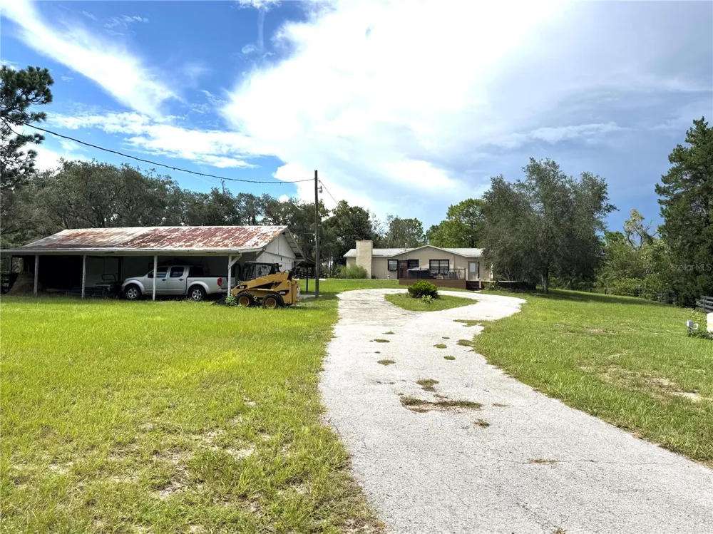 7590 CAESAR POINT Dunnellon, FL 34433