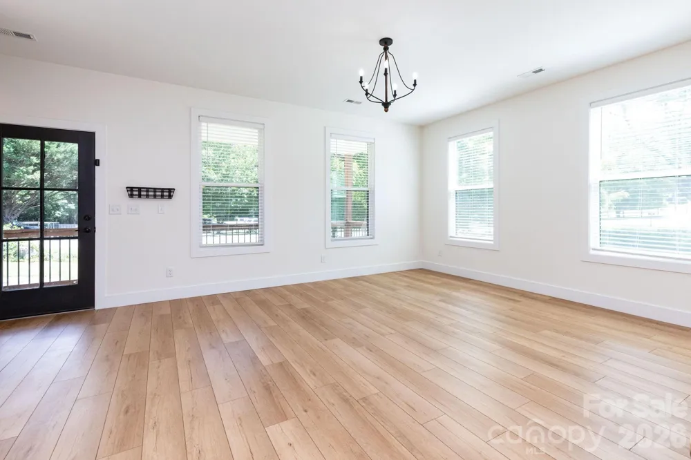881 Burney Mountain Road Fletcher, NC 28732
