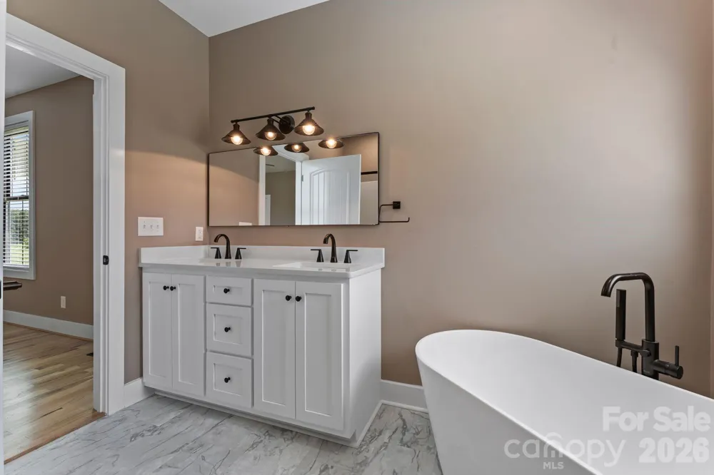 5785 W NC 10 Highway Hickory, NC 28602
