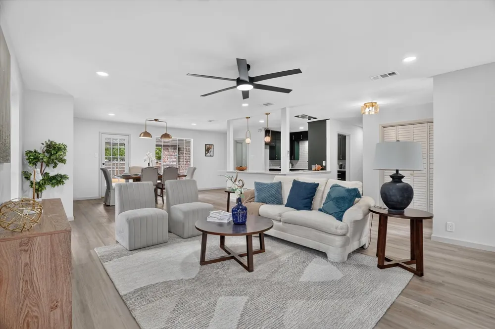 5817 Stone Drive North Richland Hills, TX 76180