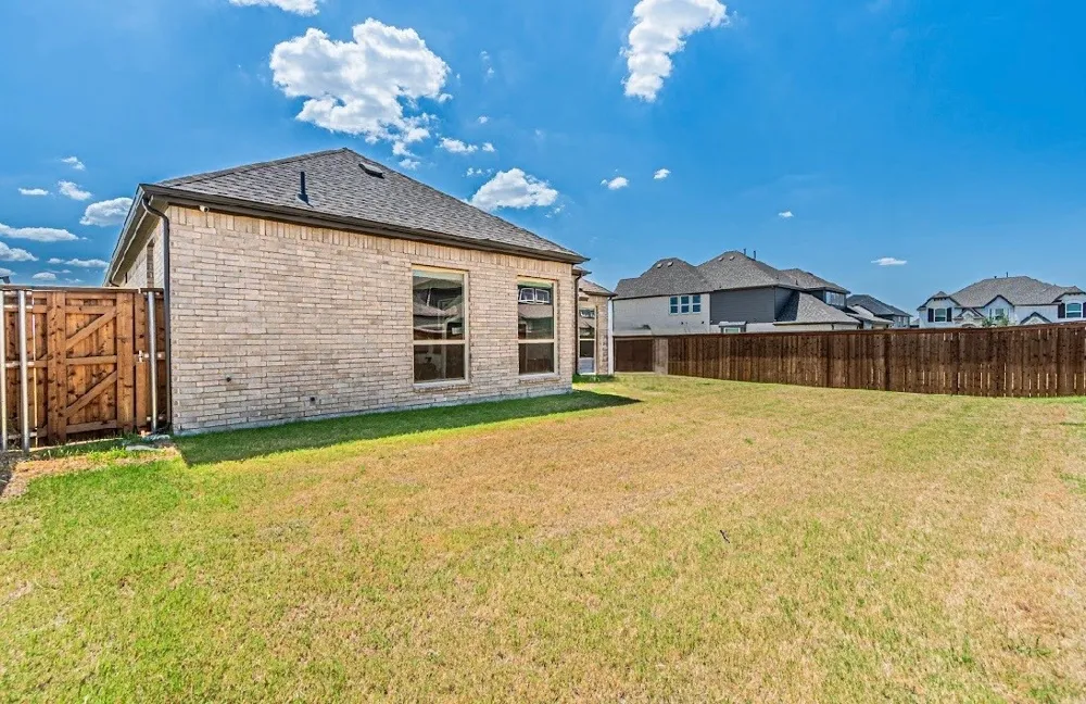 9637 Chesney Drive Mesquite, TX 75126