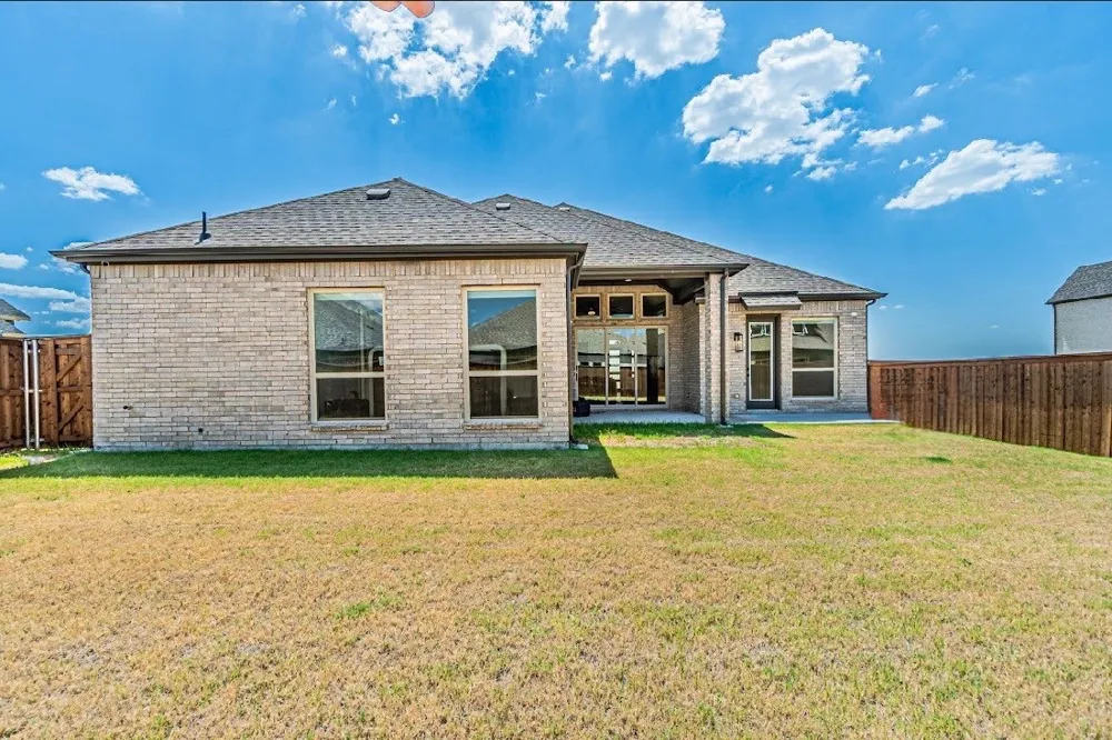 9637 Chesney Drive Mesquite, TX 75126