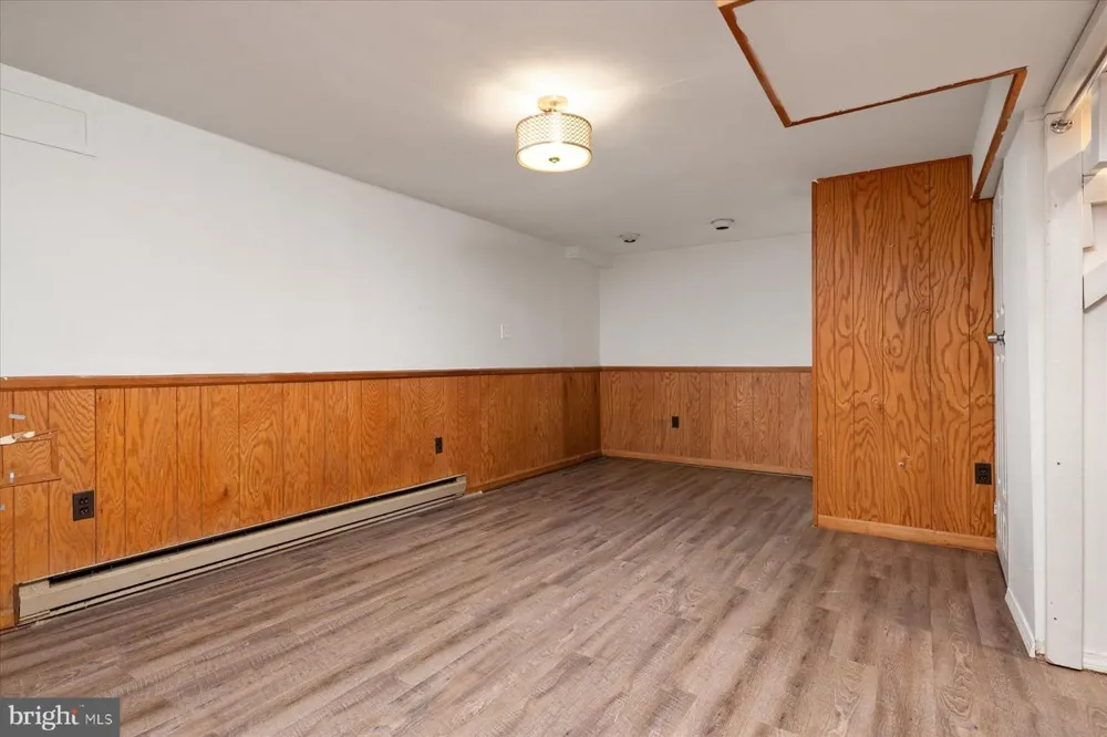 6412 JODIE STREET Hyattsville, MD 20784