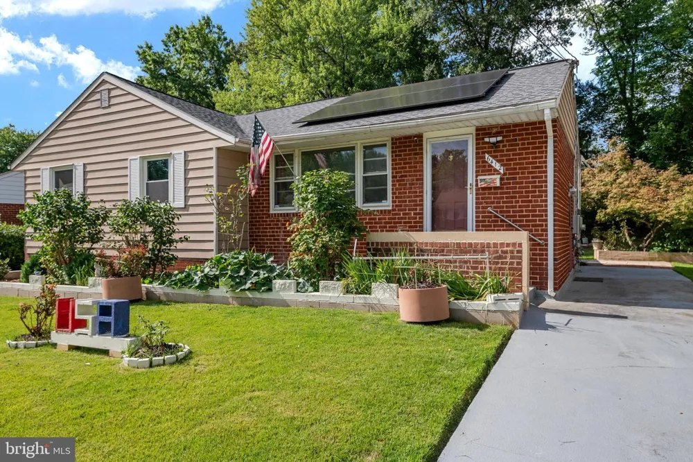 6412 JODIE STREET Hyattsville, MD 20784