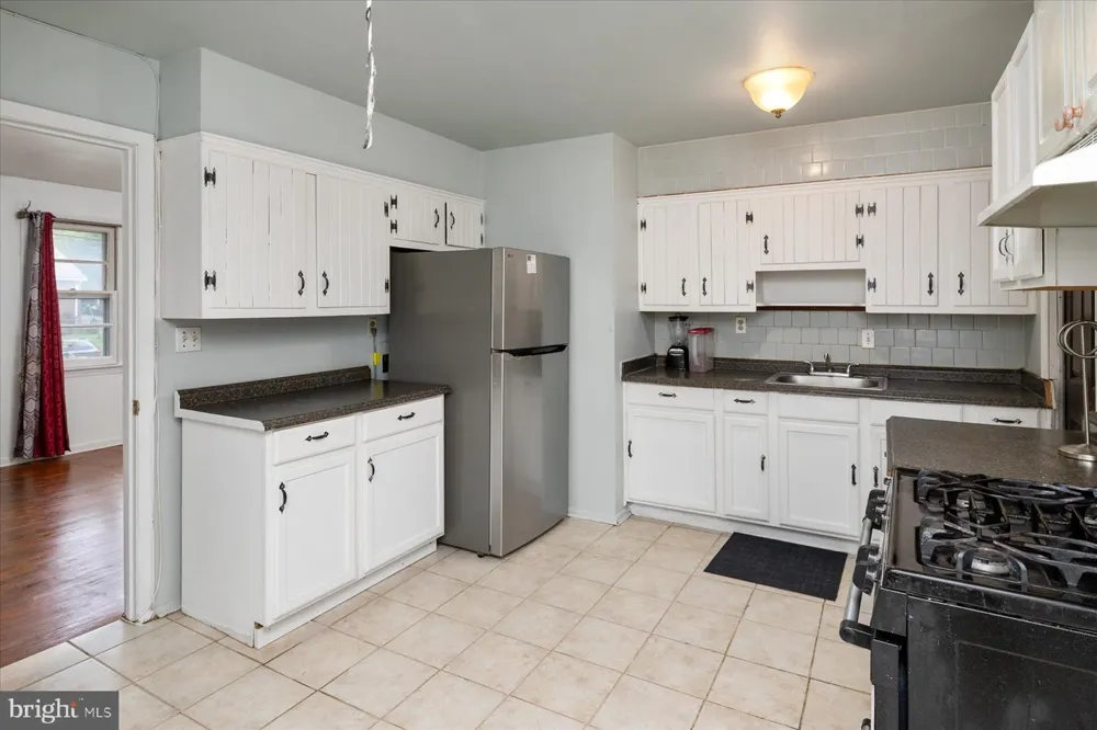 6412 JODIE STREET Hyattsville, MD 20784
