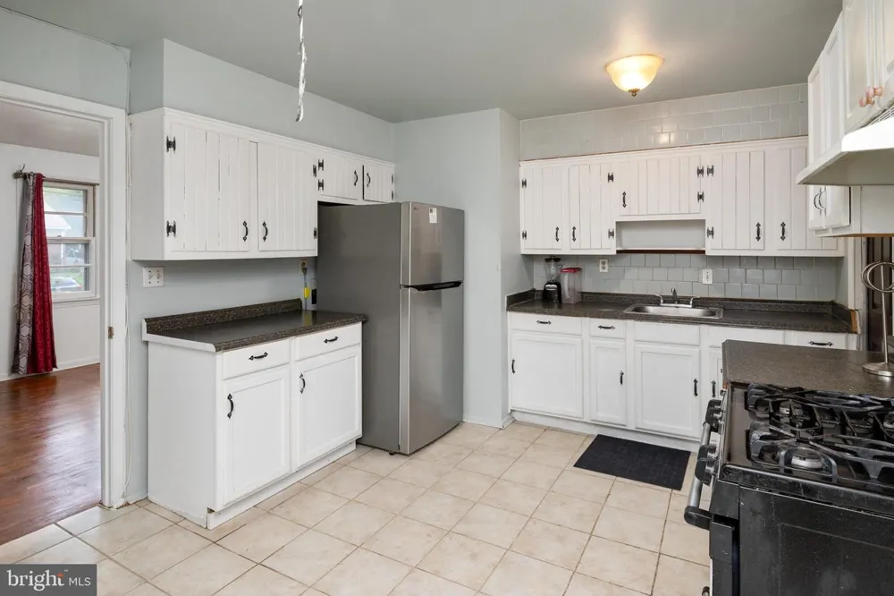 6412 JODIE STREET Hyattsville, MD 20784